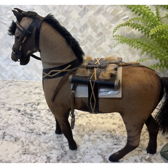 Vintage Model Horse Realistic Figure Real Hair Glass Eyes Saddle 10"‎ Tall - Picture 4 of 16